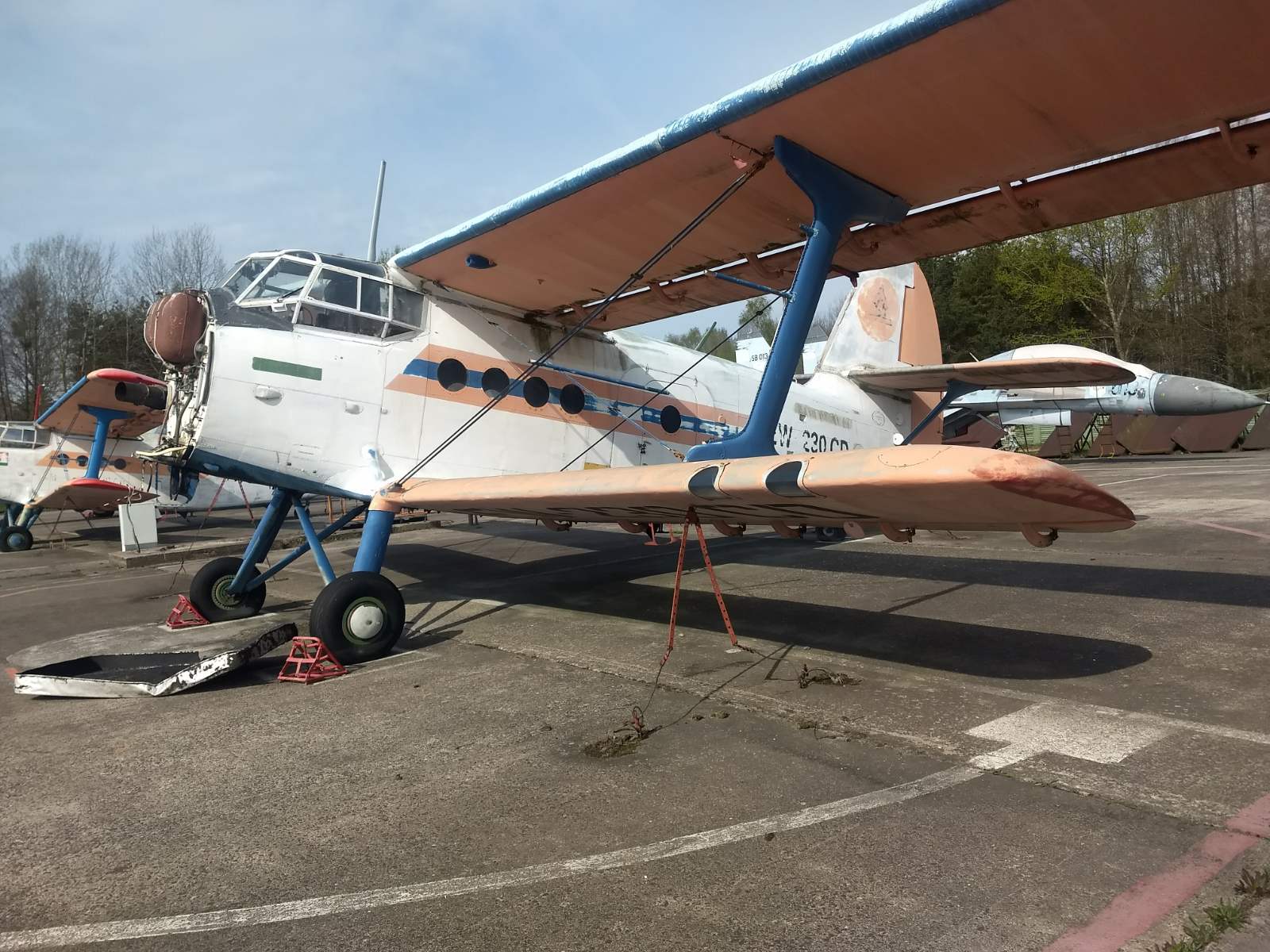 Кабина ан-2. Продам ан 2. У-2 самолёт кукурузник. Самолёт ан-2. Ан-2 сельхозавиация.