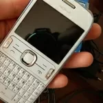 Продается телефон Nokia Asha 302