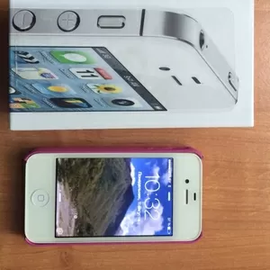 Продаю Apple iPhone 4S 16Gb белый