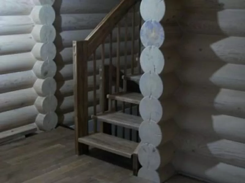 Недорогие готовые деревянные лестницы для дома,  коттеджа,  дачи. 5