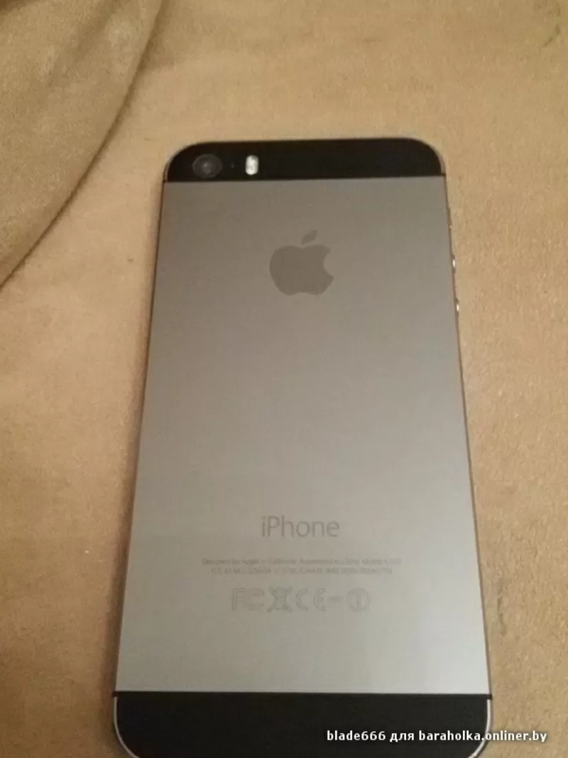 IPhone 5s 16Gb оригинал цвет Серый